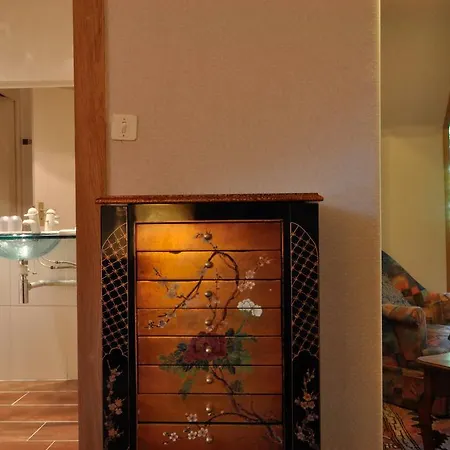 De La Maronne Hotel 3*